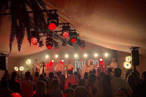 Corporate Event - The Pick Hardo Brothers